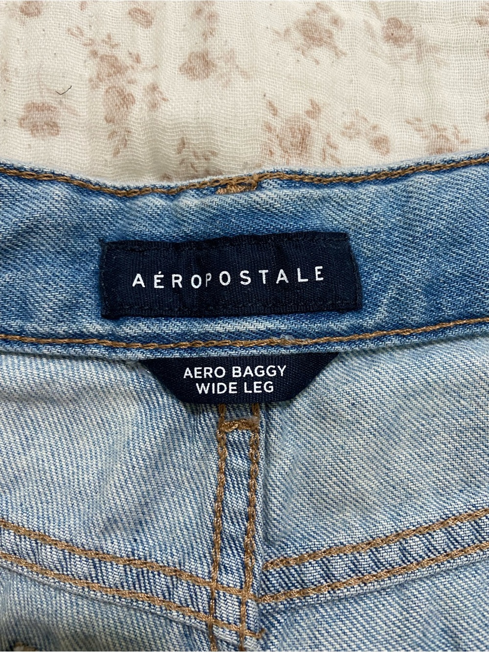 Aeropostale Light Blue Wide-Leg Women's Jeans - Picture 3 of 8